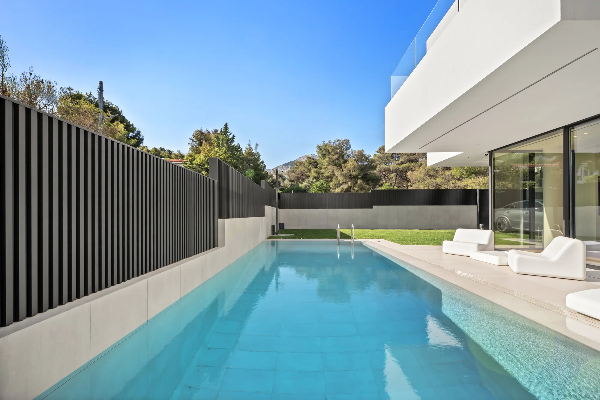 Villa Eden, a contemporary villa in North Athens